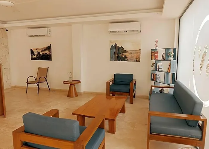 The Waves Hotel 4*